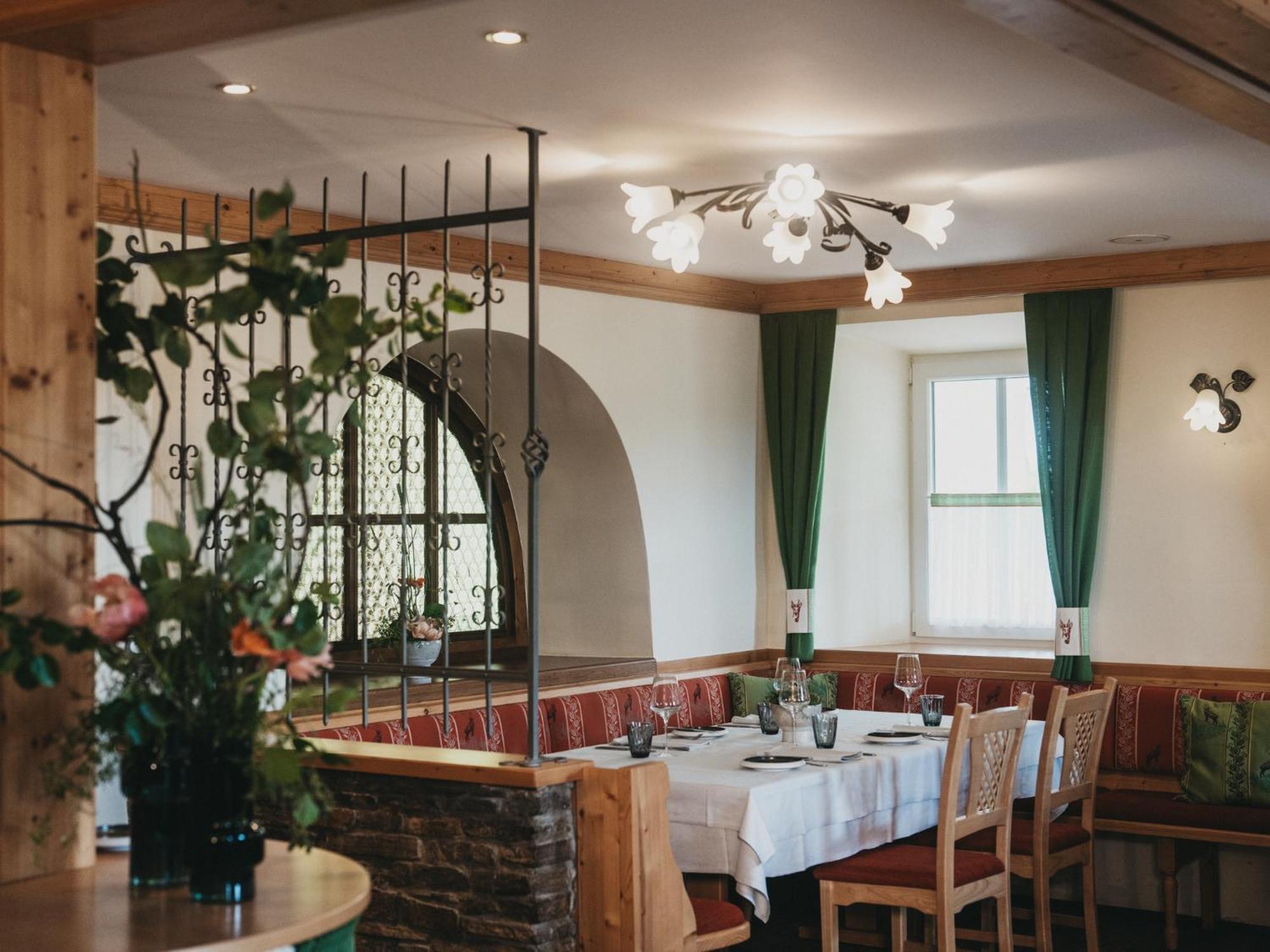 Hotel Muhr Pöllauberg Екстериор снимка